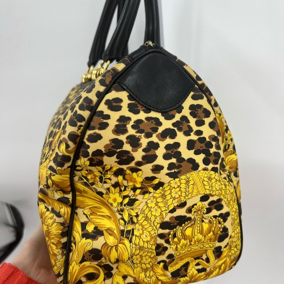 Gianni Versace sunburst Boston bag - Picture 2 of 13